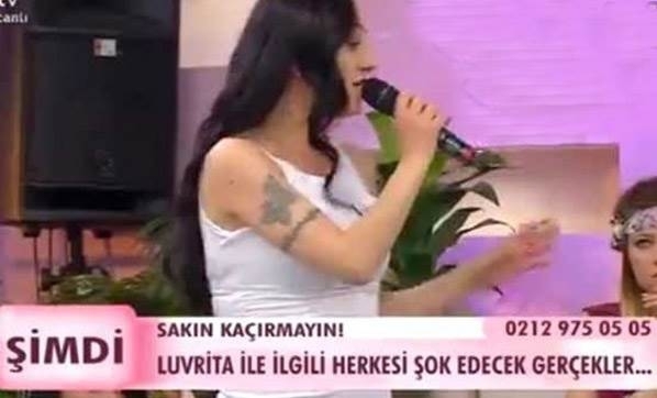 ESRA EROL NEYE UĞRADIĞINA ŞAŞIRDI! ÖNCE KÜFÜR ETTİ, SONRA.. galerisi resim 2