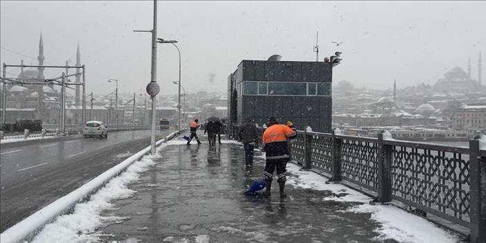 Hava sıcaklıkları aniden düşüyor! Kar yağışı bu gece yarışı başlayacak,  galerisi resim 9