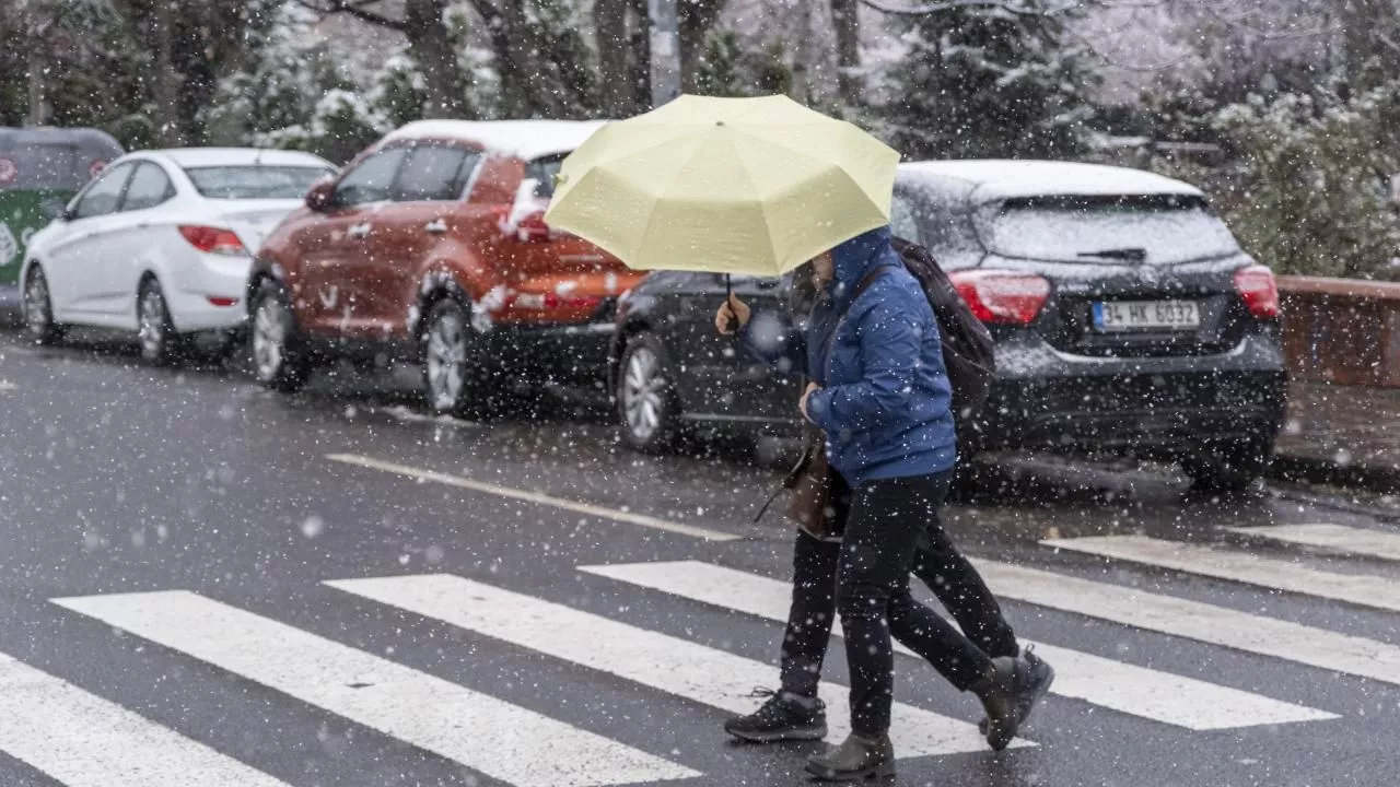 Meteoroloji uzmanı tarih verip duyurdu: Kar kapıda! galerisi resim 3