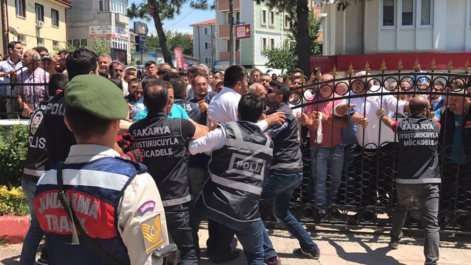 Sakarya'daki vahşetin ardından ortalık karıştı! galerisi resim 3