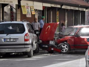 Drift Yapan Genç Kız Kaza Yapınca Çıldırdı!