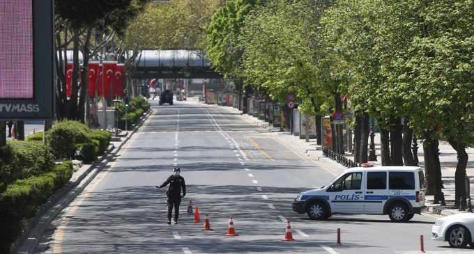 12 GÜNLÜK SOKAĞA ÇIKMA YASAĞI GELİYOR galerisi resim 5