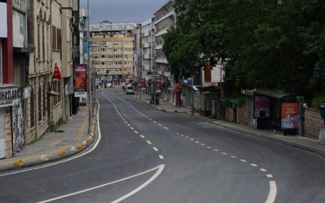 81 İlde SoKAğa Çıkma Yasağı Var Az Önce Açıklandı galerisi resim 1