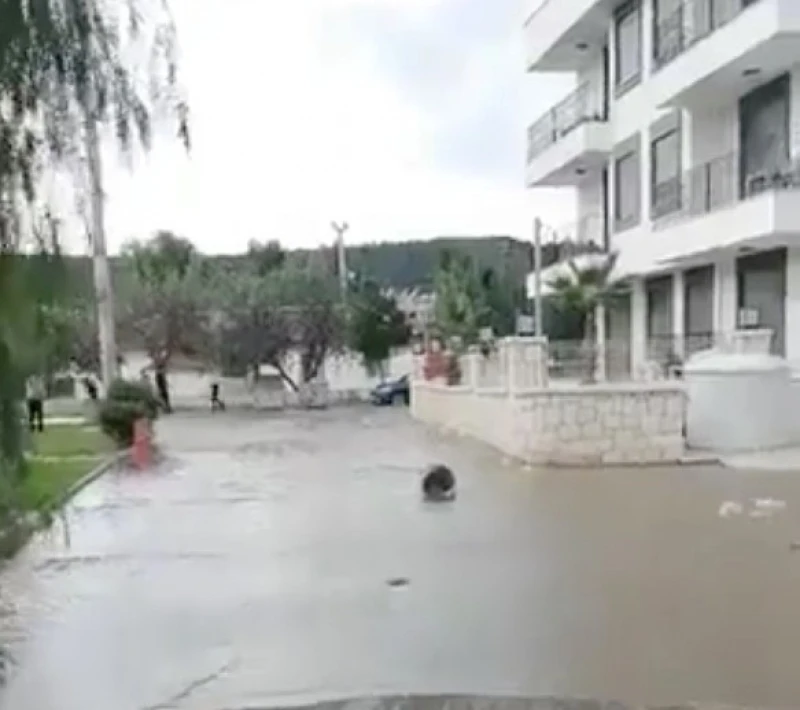 DEPREMDEN SAATLER SONRA YERALTINDA KORKUTAN DURUM galerisi resim 4