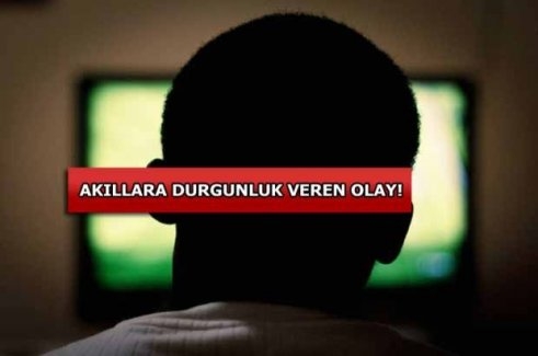 ŞOK! ŞOK! ŞOK! 2 YIL ÖNCE ÖLEN KARISINI BİR GECE TELEVİZYONDA ÖYLE BİR Ş galerisi resim 3