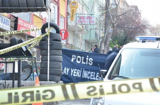 Son Dakika Başkentte Silahlı Saldırı: 1'i Polis 2 Ölü galerisi resim 2