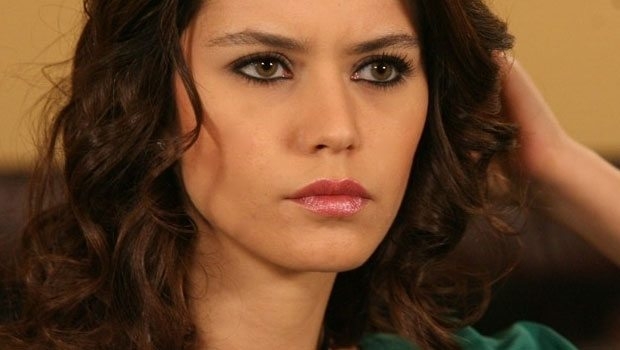 Beren Saat'in gizlediği gerçek ortaya çıktı! galerisi resim 2