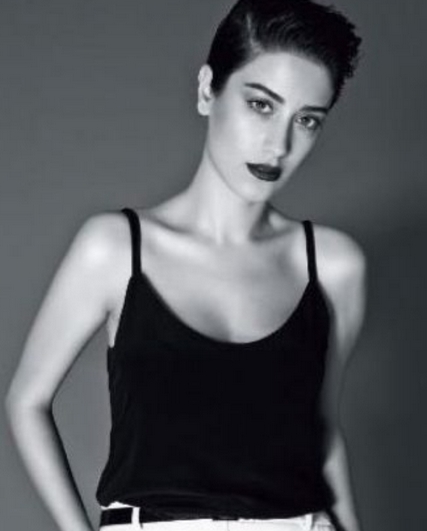 HAZAL KAYA'YI GÖRENLER TANIYAMADI! YOK ARTIK! BU NASIL BİR DEĞİŞİM. galerisi resim 2