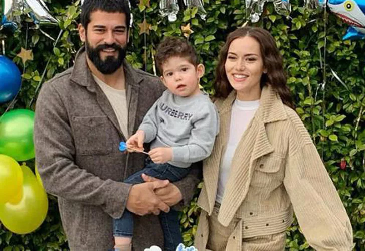 Fahriye Evcen Burak Özçivit çiftinden güzel haber galerisi resim 3