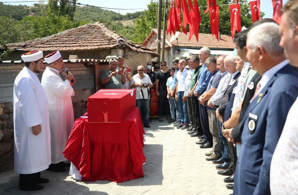 Yürek yakan detay galerisi resim 5