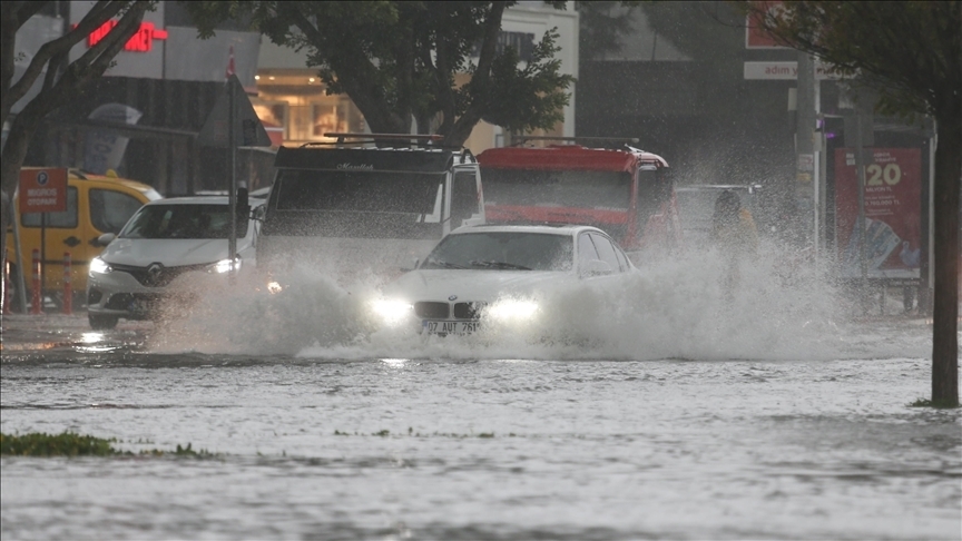 Meteoroloji Acil Uyarısı İle Duyuru Yaptı galerisi resim 4