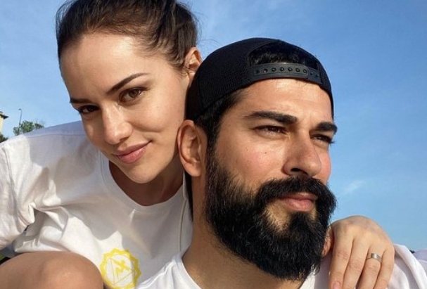 Burak Özçivit’in eşi Fahriye Evcen doğum yaptı! galerisi resim 4