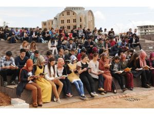 7 Aralık Üniversitesi Okuyor