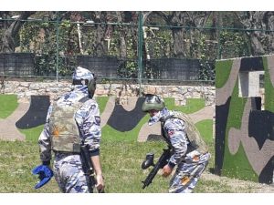 Bodrumsporlu Futbolculara Paintball Sürprizi