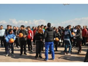 Beyazay Derneği "Birlikte Daha Aktif" Projesi Startını Verdi