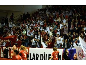 Ehf Yarı Final İlk Maçında Mağlup Oldular