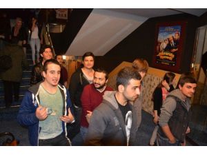 Nazilli’de 300 Öğrenci Sinema Etkiliğinde Buluştu