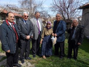 ’Yaşlı Yüzlerde Bir Tebessüm Bırak’ Kampanyası