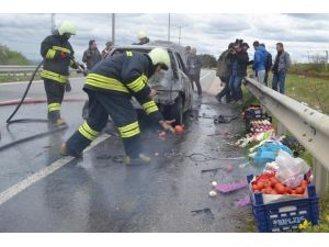 Edirne’de Alev Alan Araç Hurdaya Döndü