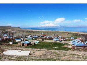 Tuşba Belediyesi’nden Hizmet Startı