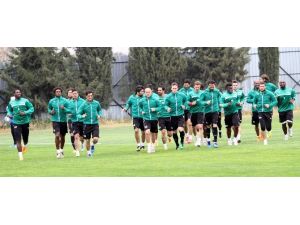 Akhisar Belediyespor, Mersin İdmanyurdu Maçı Hazırlıklarına Başladı