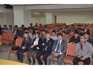 Meslek Lisesi Öğrencilerine Yurtdışı Bilgilendirme Toplantısı