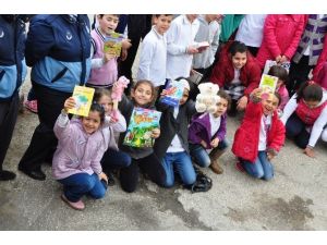 Eğirdir’de Öğrencilerden Anlamlı Bağış