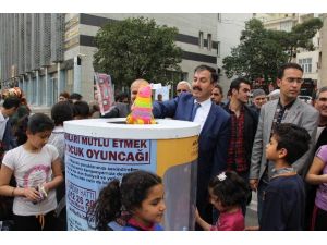 Büyükşehir’den Oyuncak Kampanyası