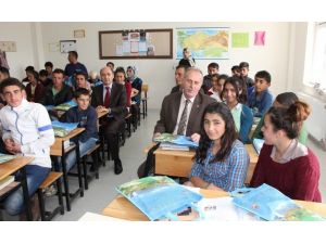 Durankaya Çok Programlı Anadolu Lisesi Kütüphaneye Kavuştu