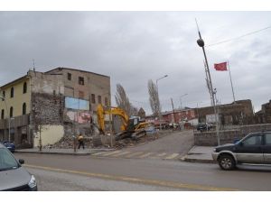 Büyükşehir Belediyesi, Kale Çevresi ‘Kültür Yolu Projesi’ni Hızlandırdı