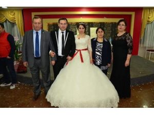 Caner Yenidünya Nikah Şahidi Oldu