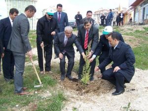 Beyşehir’de Ağaç Dikme Etkinliği