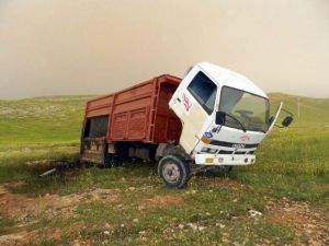 Şanlıurfa’da Bir Kamyonda 10 Bin Litre Kaçak Akaryakıt Bulundu