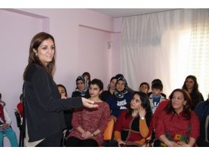 Kardelen Kadın Merkezi’nde Bilinçli Su Kullanımı Semineri Verildi