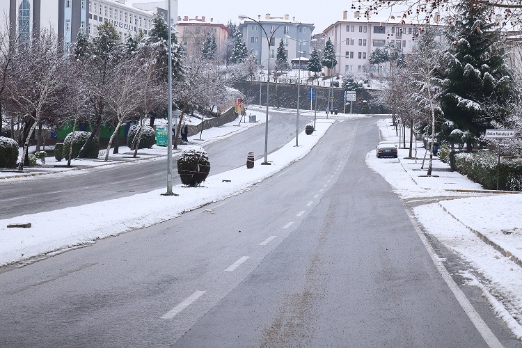 Sürücü ve vatandaşlara uyarı