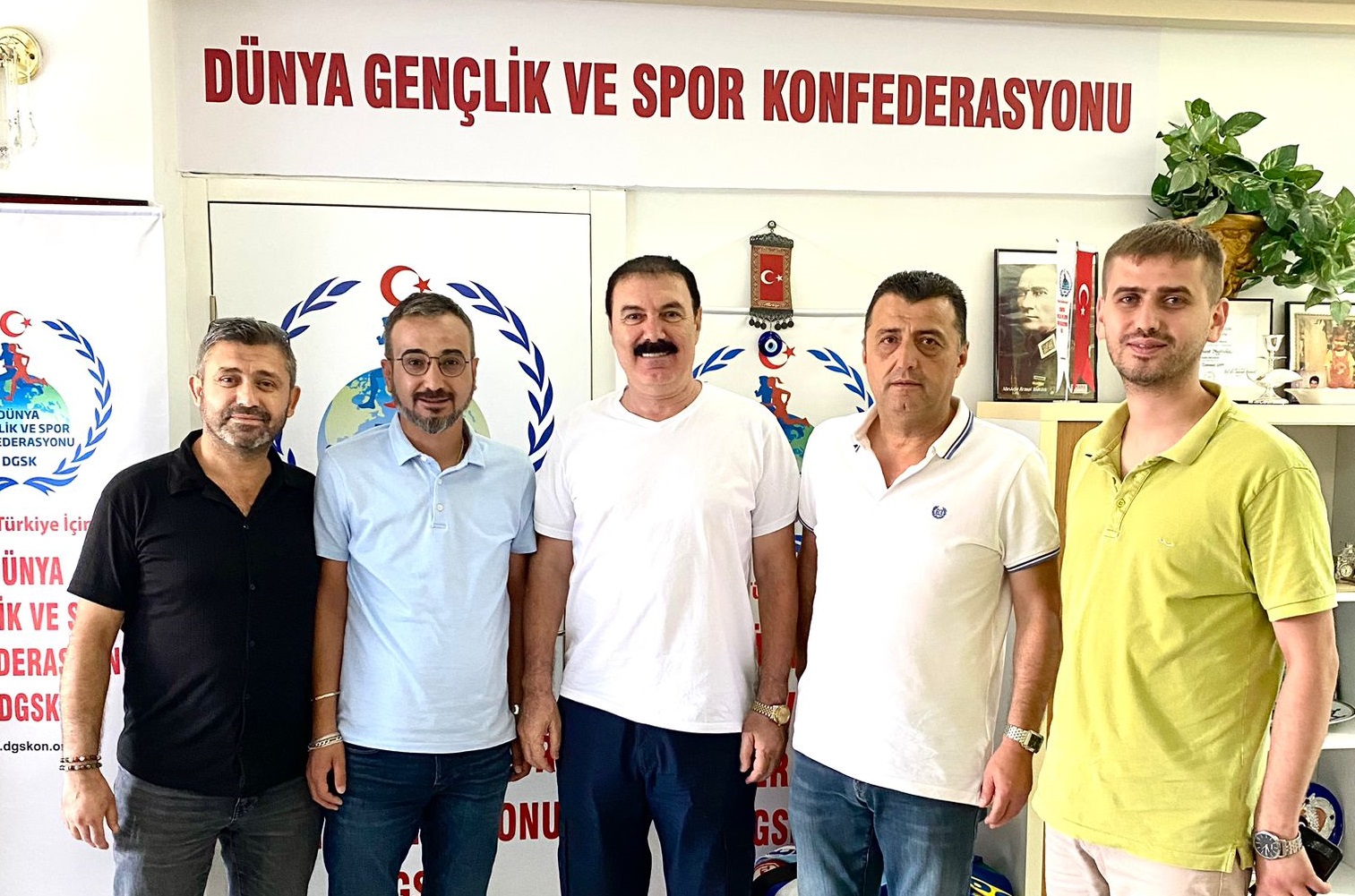 Konfederasyon Başkanı Aygündüz ile bir araya geldiler