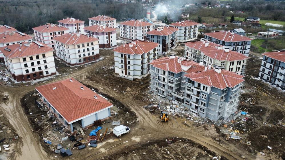 Konutunu almayanın hak sahipliği gidecek