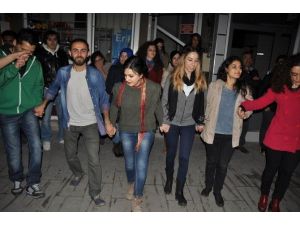 Eskişehir’in Göbeğinde Gece Yarısı Horonu