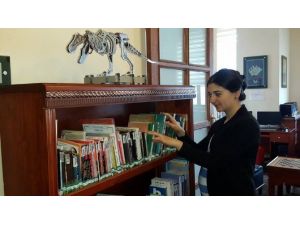 Sinop’ta Kadınlar Erkeklerden Daha Fazla Kütüphaneye Gidiyor