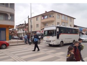 Kartepe Zabıtasından Velileri Memnun Eden Hizmet