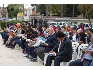 Ceyhan’da Kitap Okuma Etkinliği