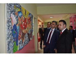 Vali Bektaş’tan Bilim Ve Sanat Merkezine Ziyaret