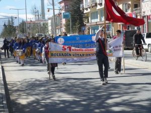 Bolvadin’de "Sessiz Kitap Okuma Etkinliği" Gerçekleştirildi