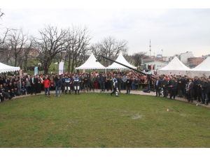 Çanakkale Şehitlerine Yazılan Mektuplar, Balonlarla Gökyüzüne Bırakıldı