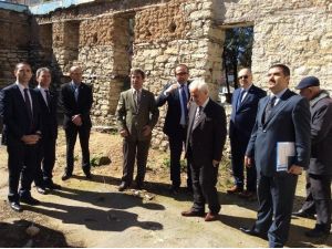 Edirne Valisi Şahin, Uzunköprü’deki Tarihi Eserlerde İncelemelerde Bulundu