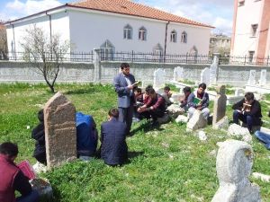 İmam Hatip Öğrencilerinden “Son Durakta Son Kitabı Okuyoruz” Etkinliği