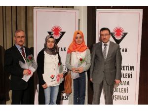 Yelkenoğlu Liseleri, TÜBİTAK’ta Bölge Birincisi Oldu