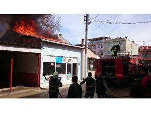 Bursa’da Korkutan Yangın