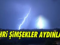 Şehri Şimşekler Aydınlattı