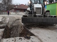 Düzce’de ara sokaklarda yağmur hattı yapılıyor